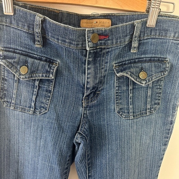 Vintage Y2K Tommy Hilfiger Flare Denim Jeans low rise iconic! 2005 junior pocket - Picture 6 of 9